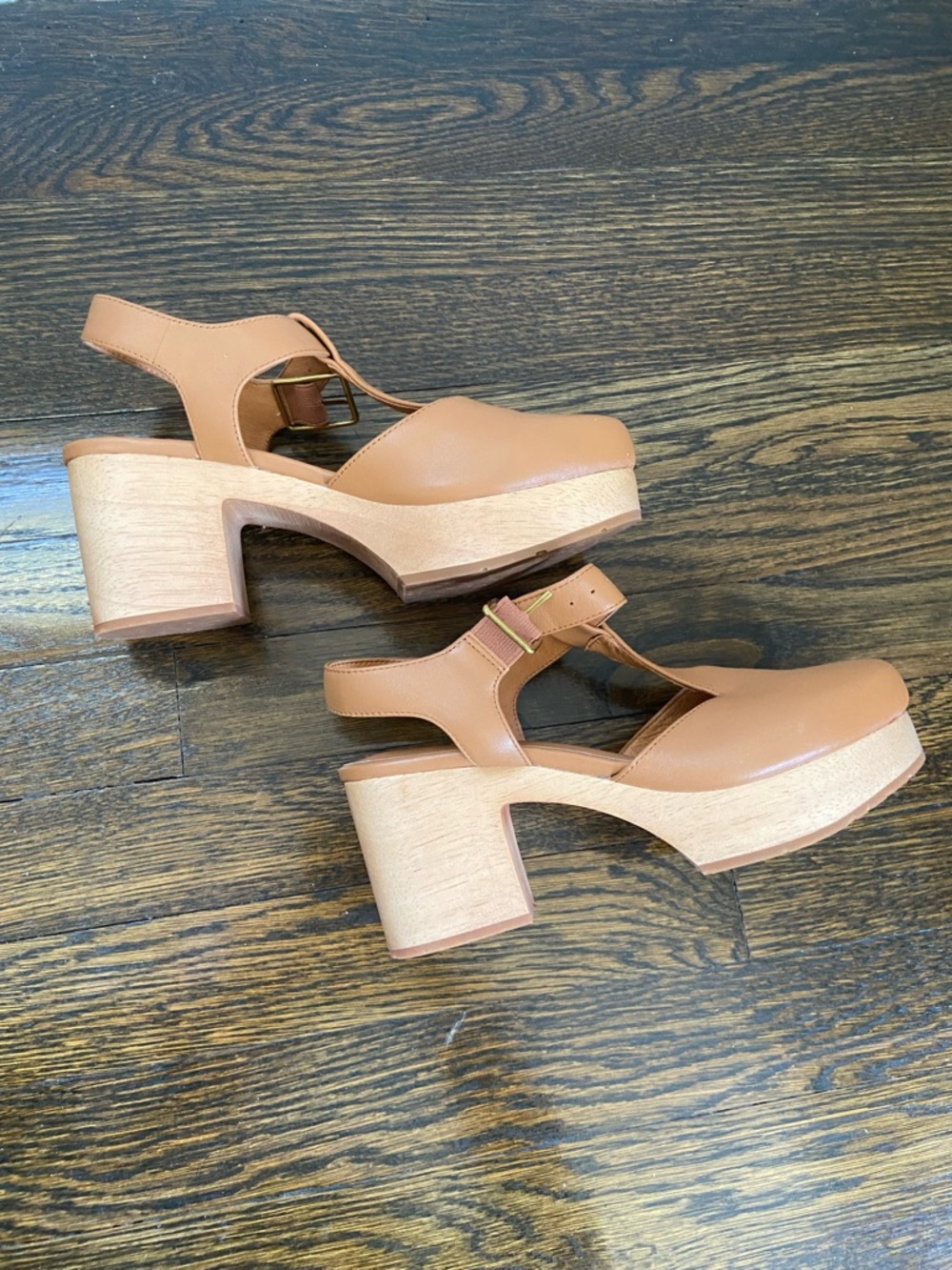 NWOB Charlotte Stone Women's Tan Leather Platform Mary Jane Clog Sandals - Picture 3 of 8